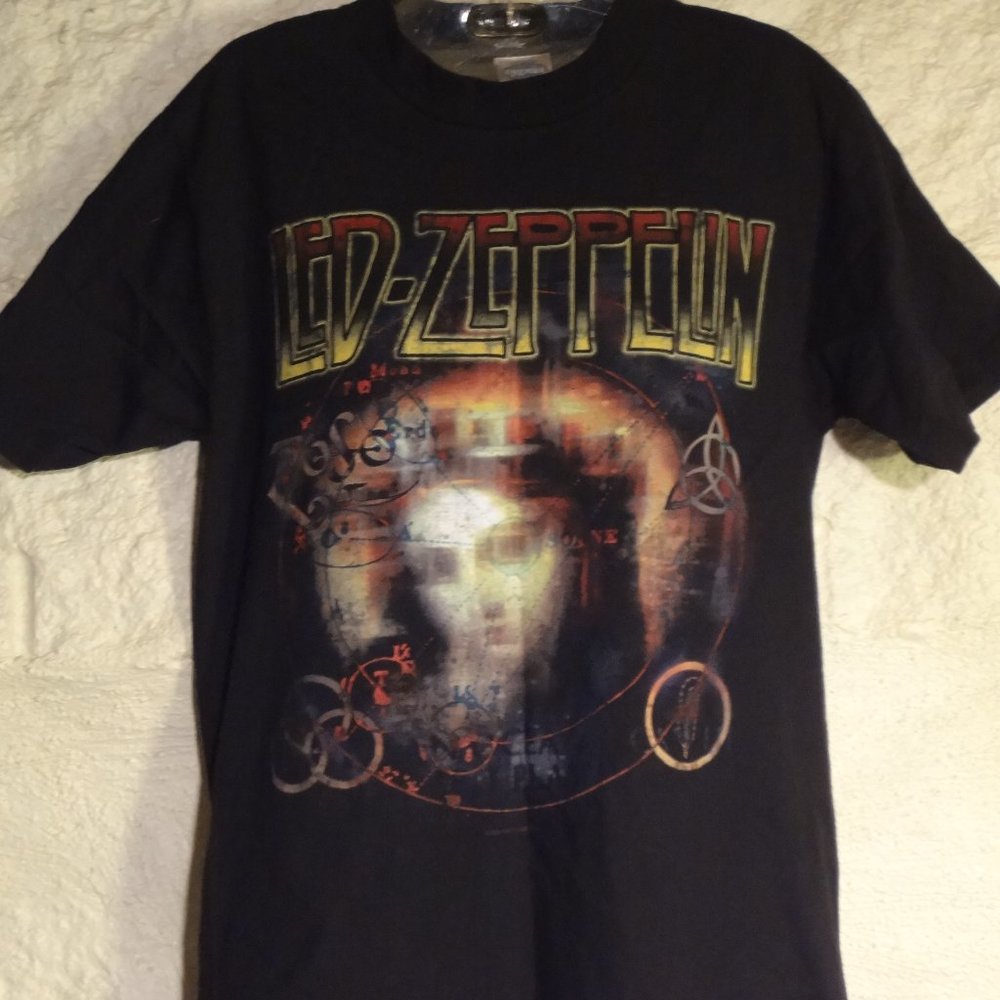 Led Zeppelin Tee Size M NWOT